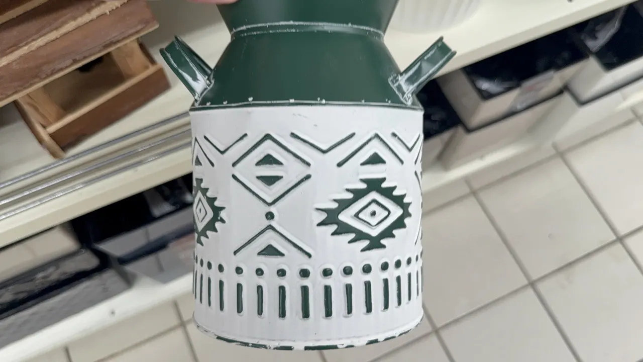 Кашпо садовое